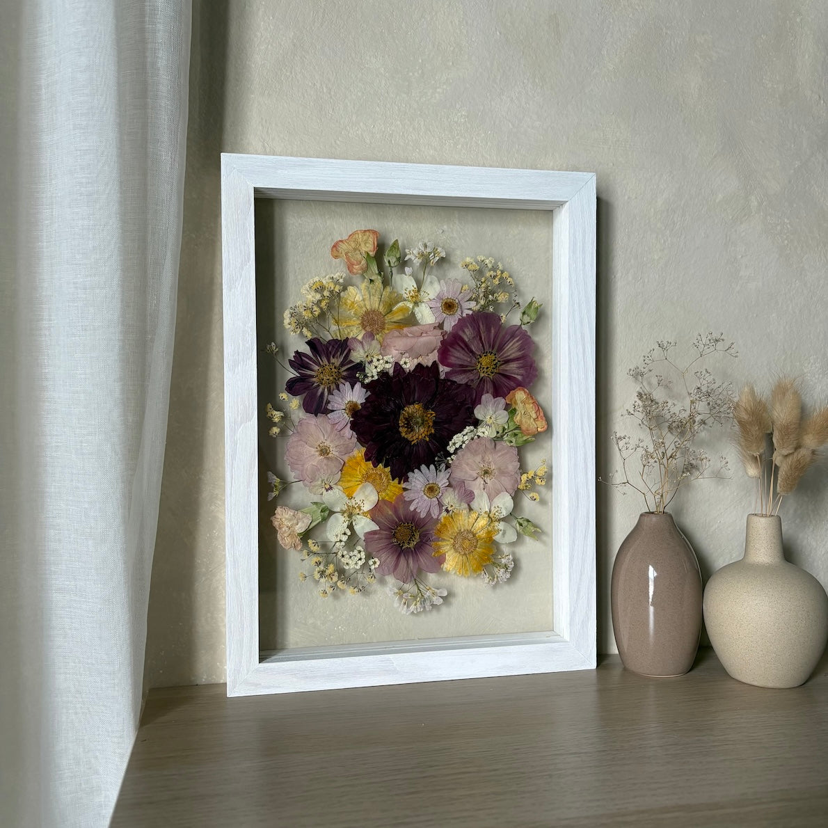 Poetry of flowers in three colours