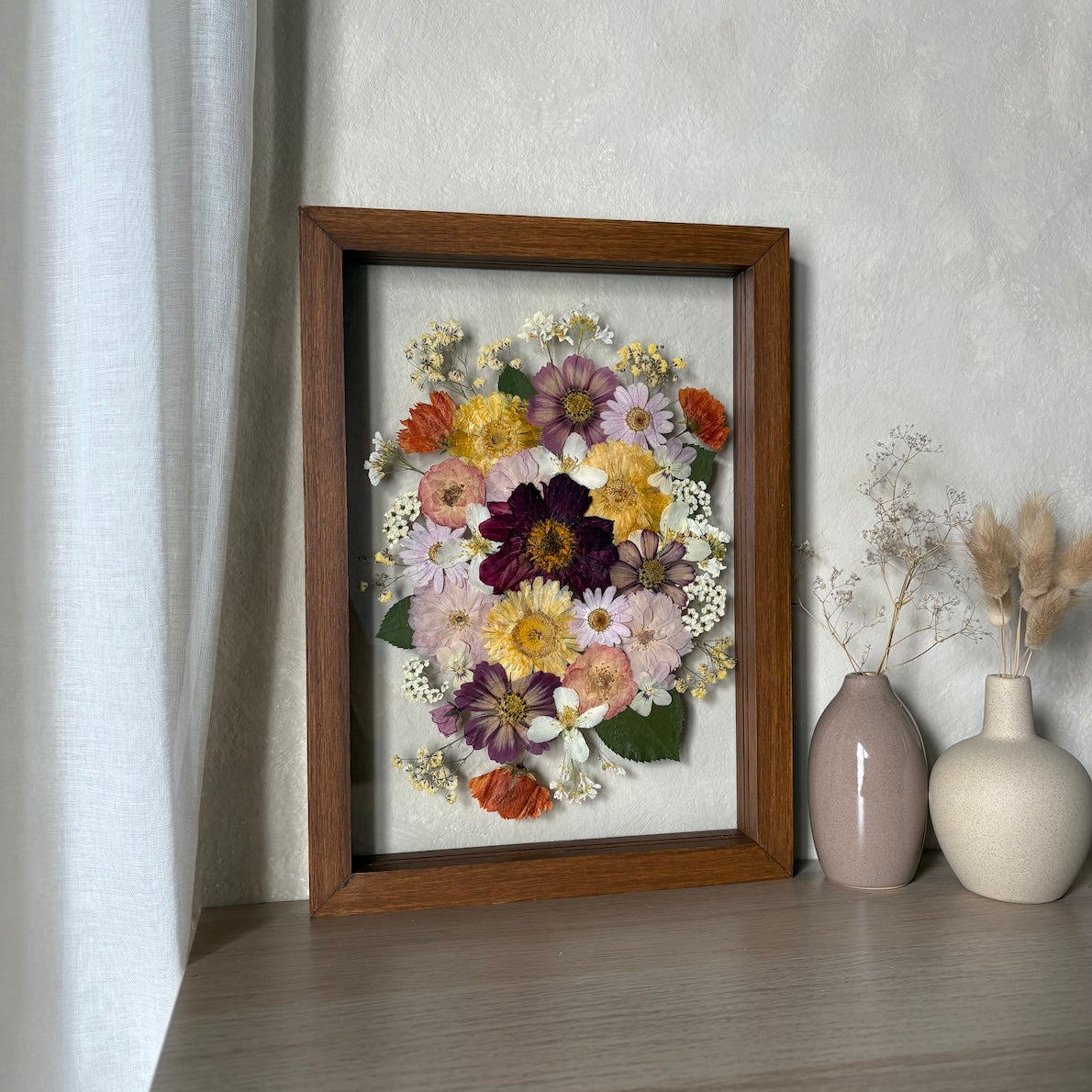 Poetry of flowers in three colours