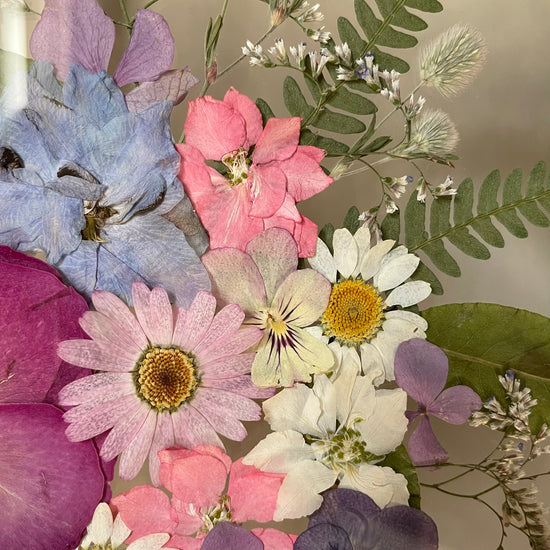 The silence of the magical garden